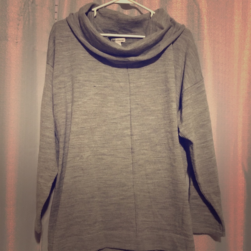 Gray sweater
